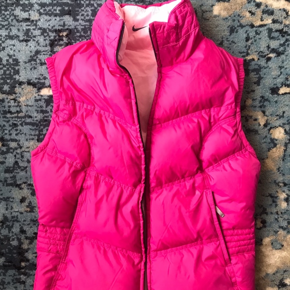 nike pink vest